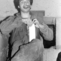 На стройке - Обеденный перерыв